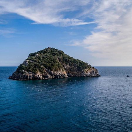 Il Giardino Sull'Isola - Appartamento - แบร์เจจจี ภายนอก รูปภาพ