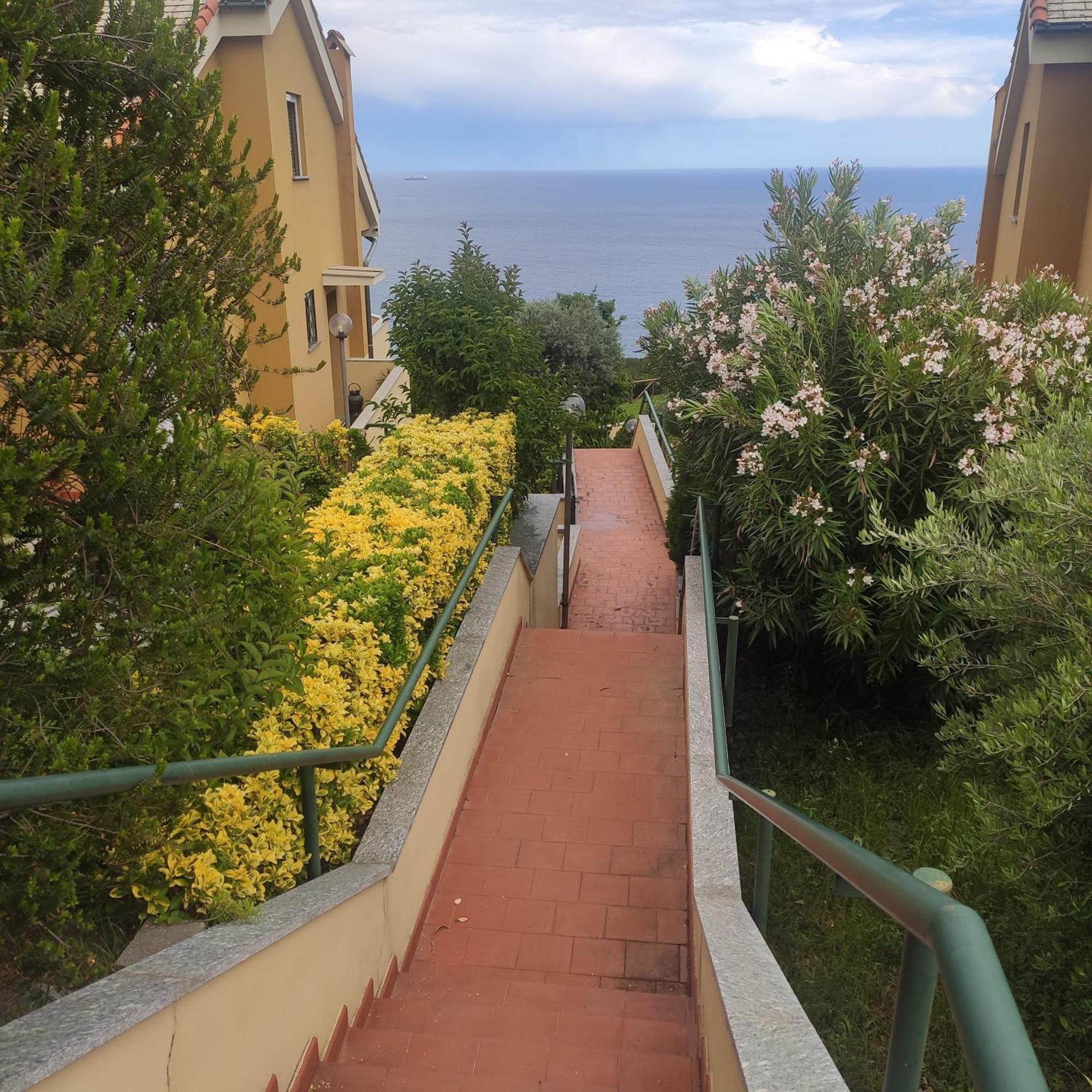 Il Giardino Sull'Isola - Appartamento - แบร์เจจจี ภายนอก รูปภาพ